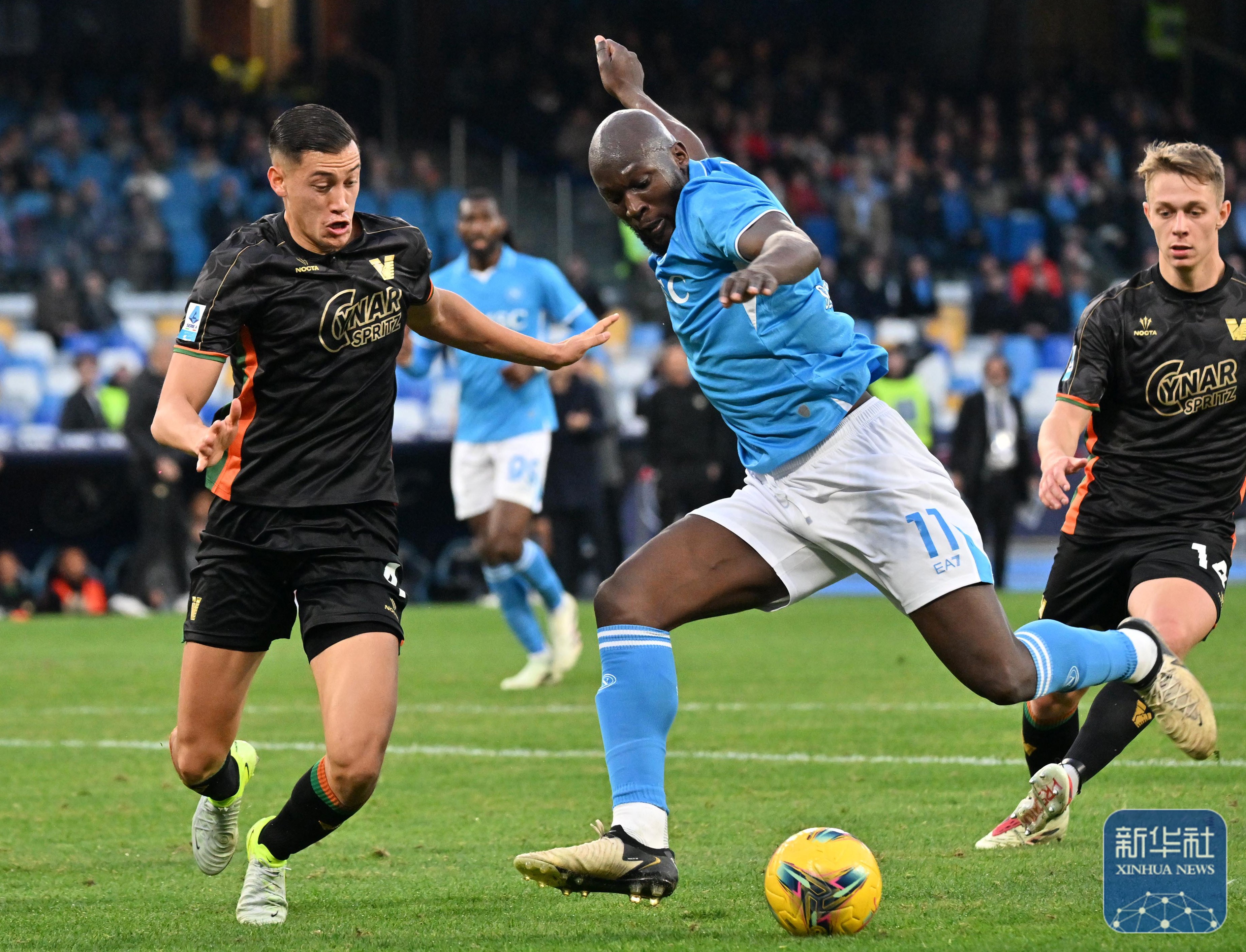 尼斯足球俱乐部备战下一场比赛 尼斯足球俱乐部备战下一场比赛