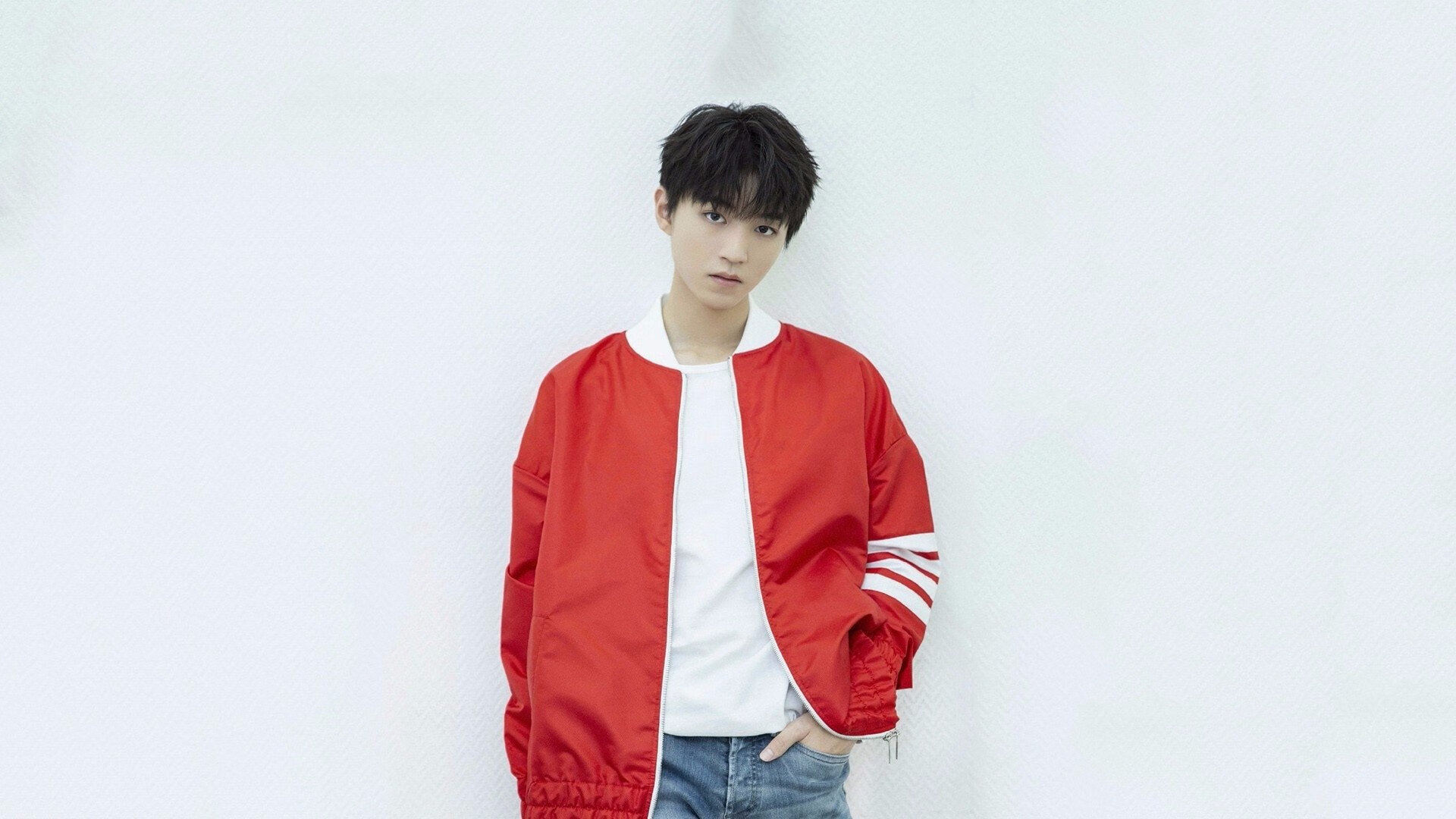 双线奇迹，篮球闪电战与赛道霸主的跨界统治力